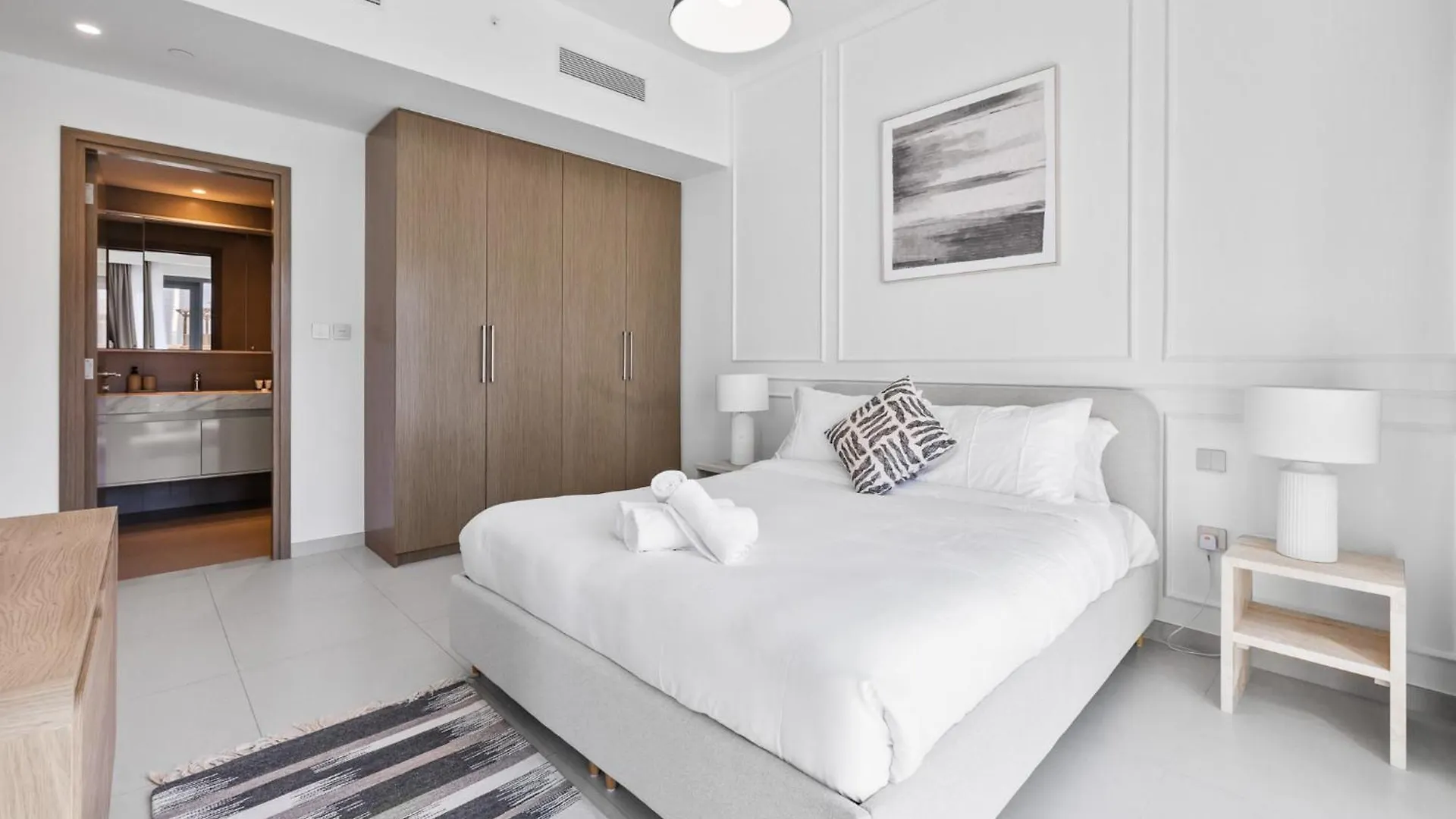 Premium 2Br Burj Khalifa Views Burj Royale Apartment Dubai